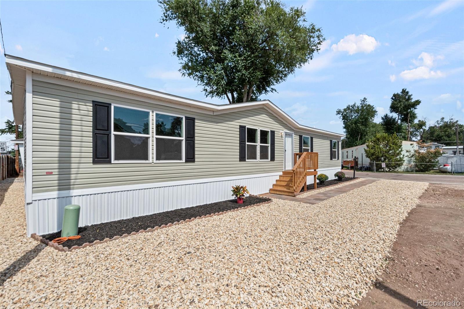 Photo of Listing #2830937