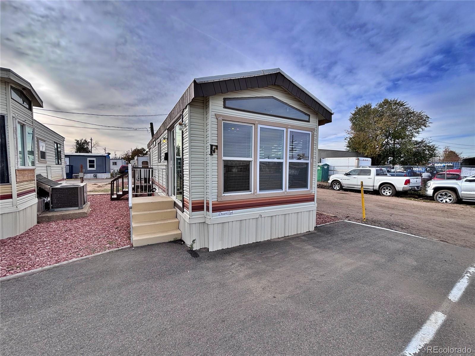 Photo of Listing #3093579