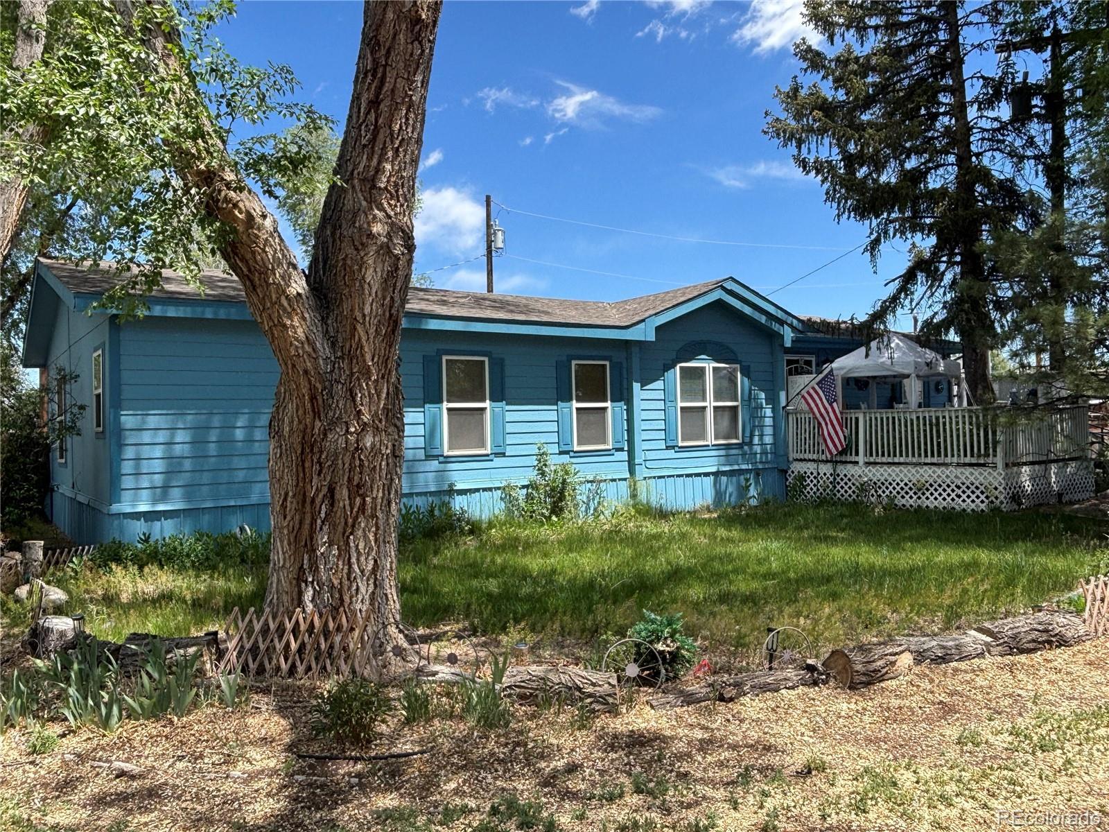 Photo of Listing #3733236