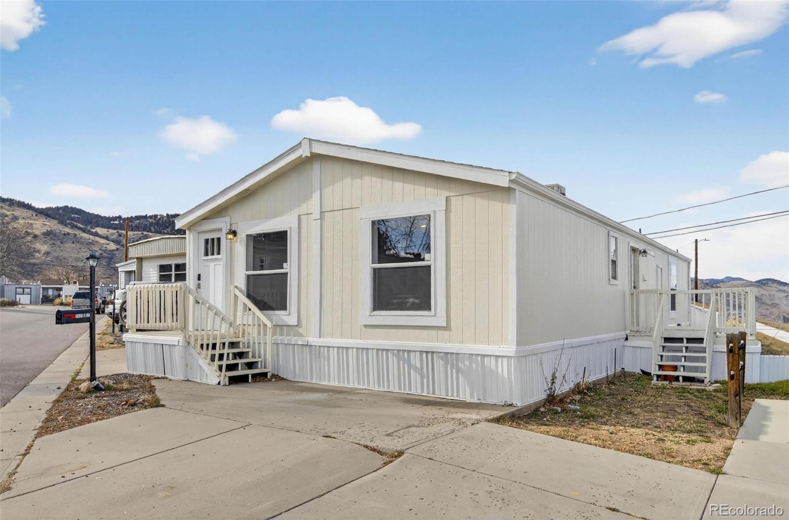 Photo of Listing #4016482