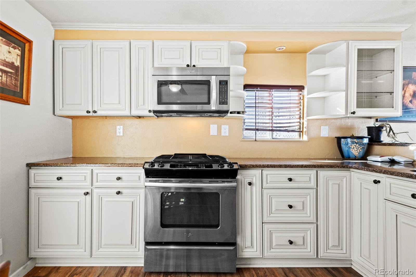 Photo of Listing #4460453