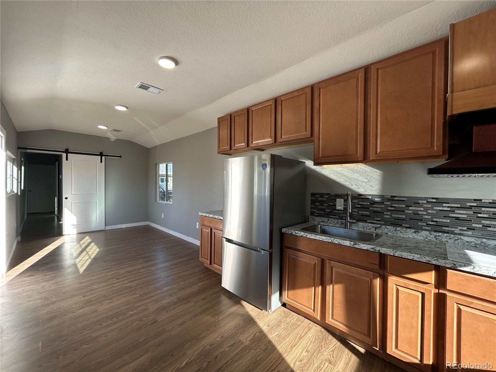 Photo of Listing #5198472