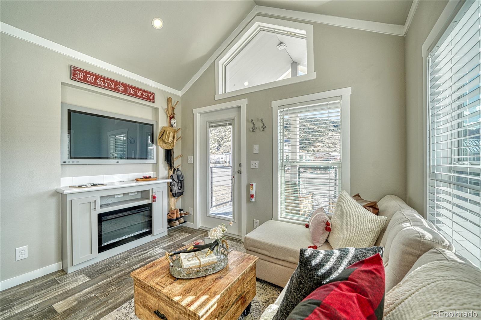 Photo of Listing #5404273