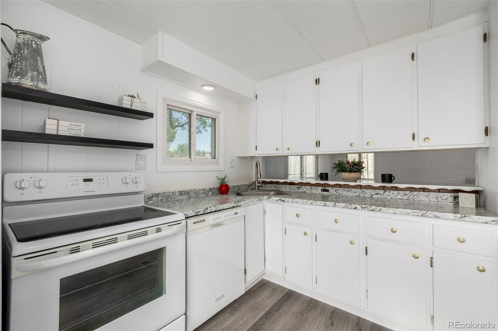 Photo of Listing #5444756