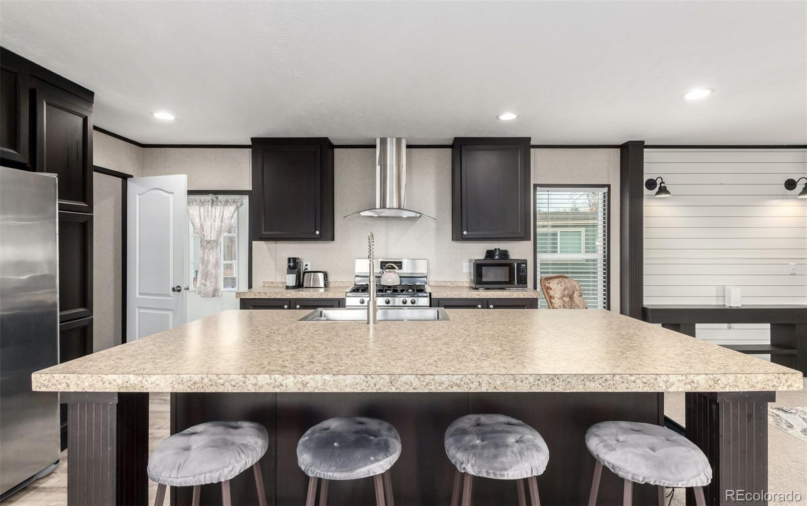 Photo of Listing #5494179