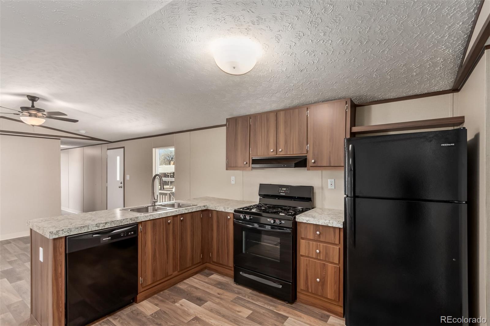 Photo of Listing #5822187