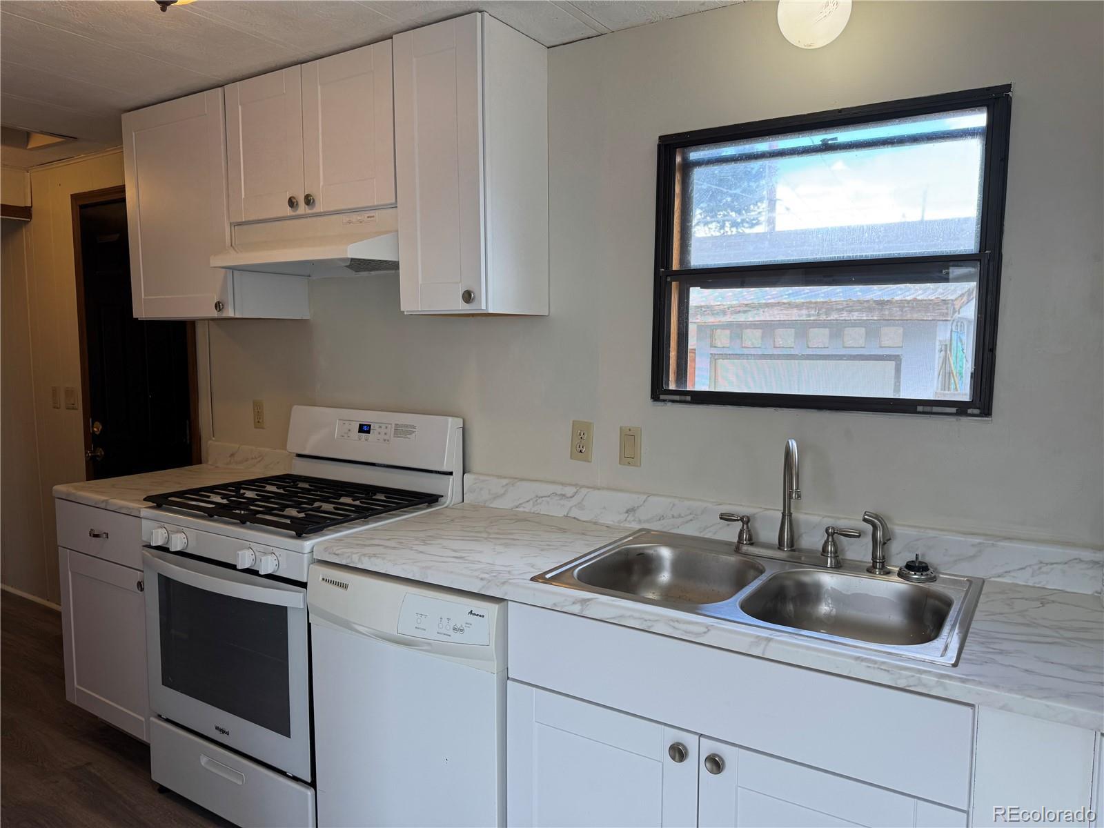 Photo of Listing #7711040