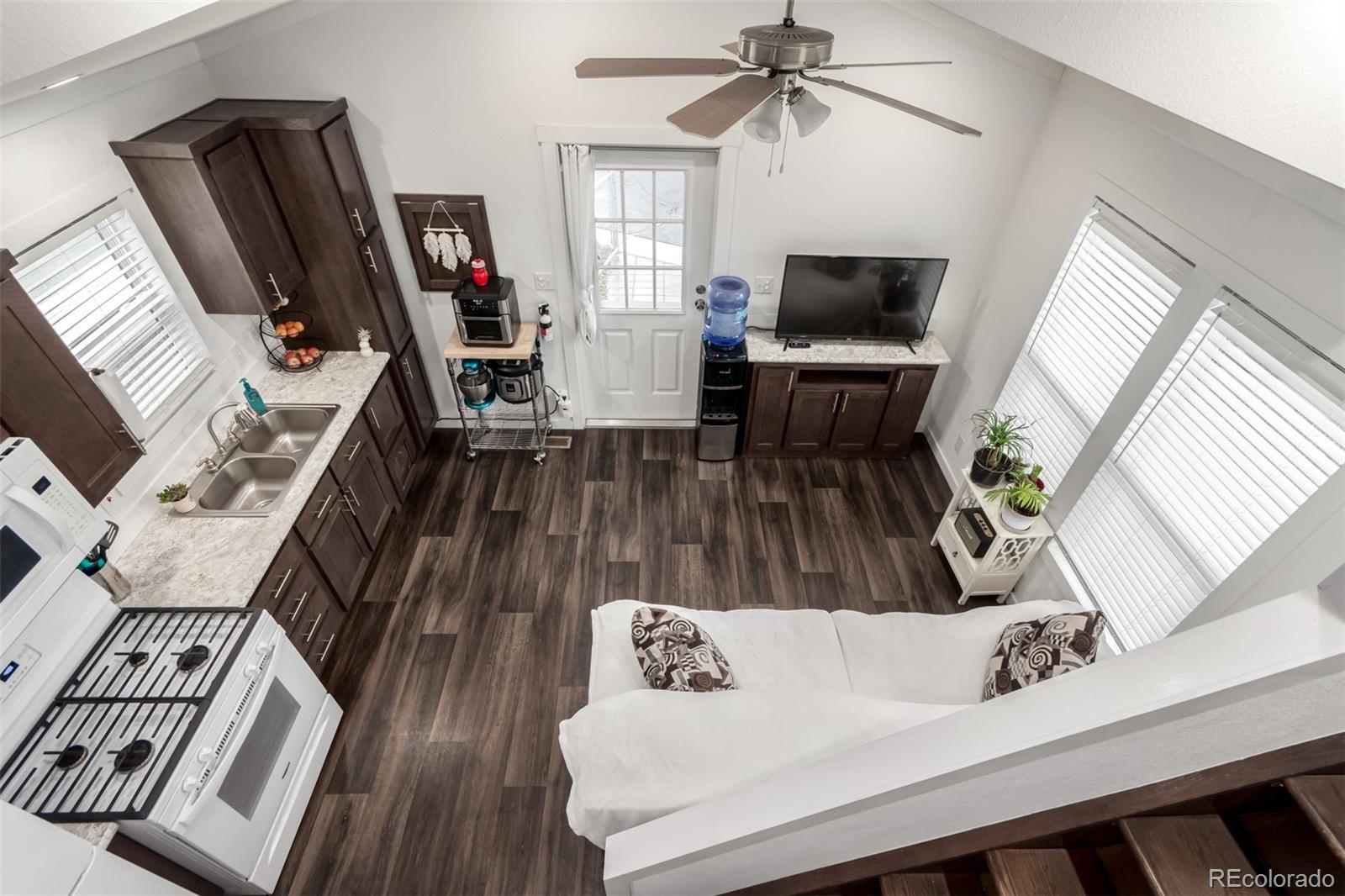 Photo of Listing #9917053