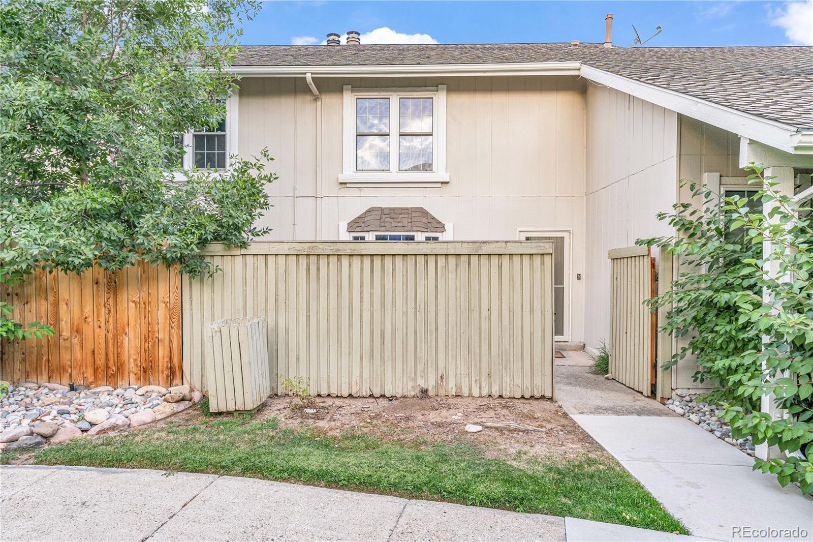 Photo of Listing #1510976