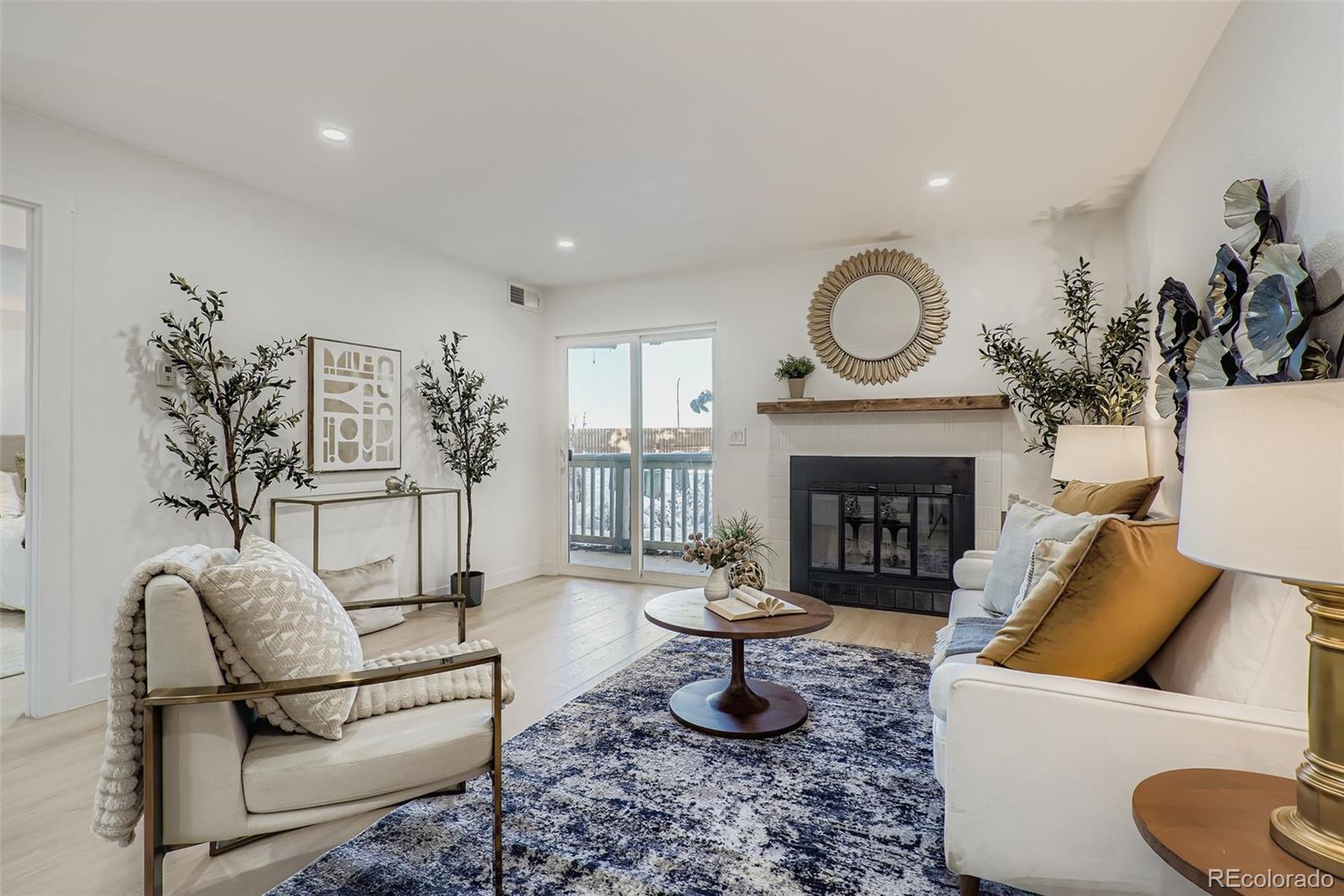 Photo of Listing #1517364