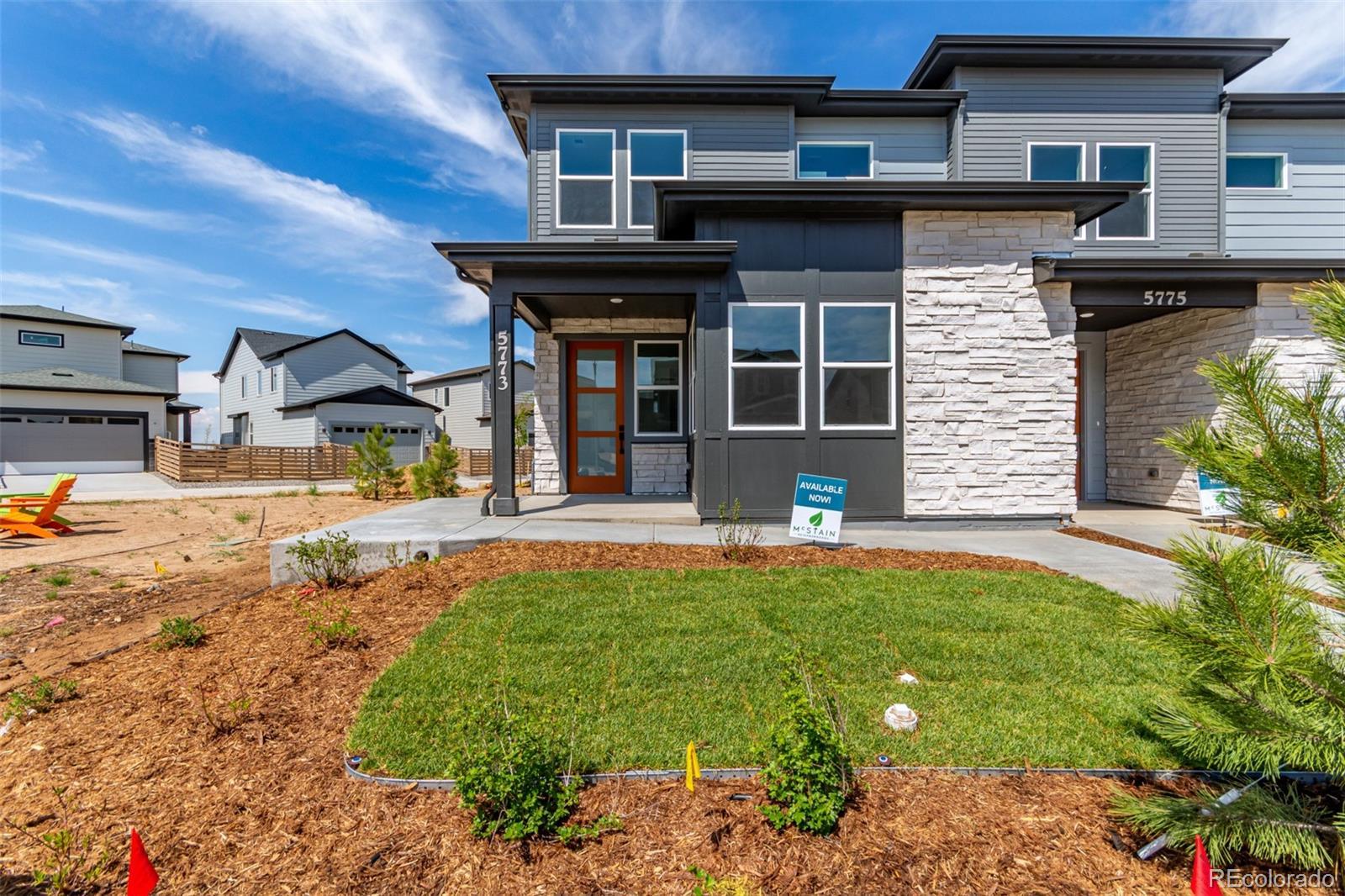 Photo of Listing #1519698