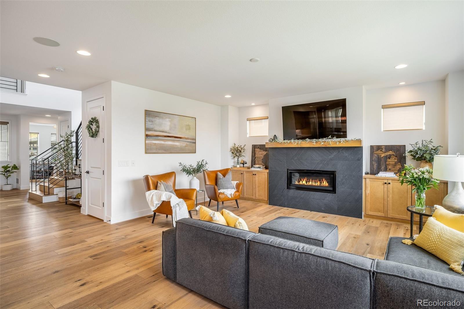 Photo of Listing #1521756