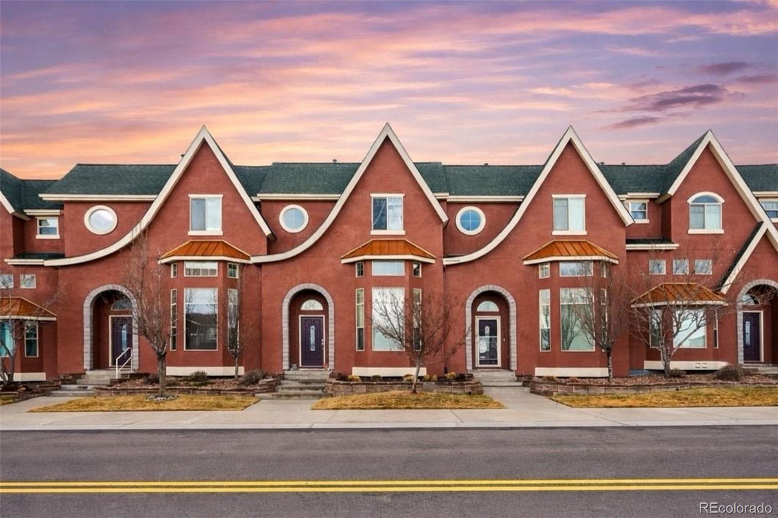 Photo of Listing #1524342