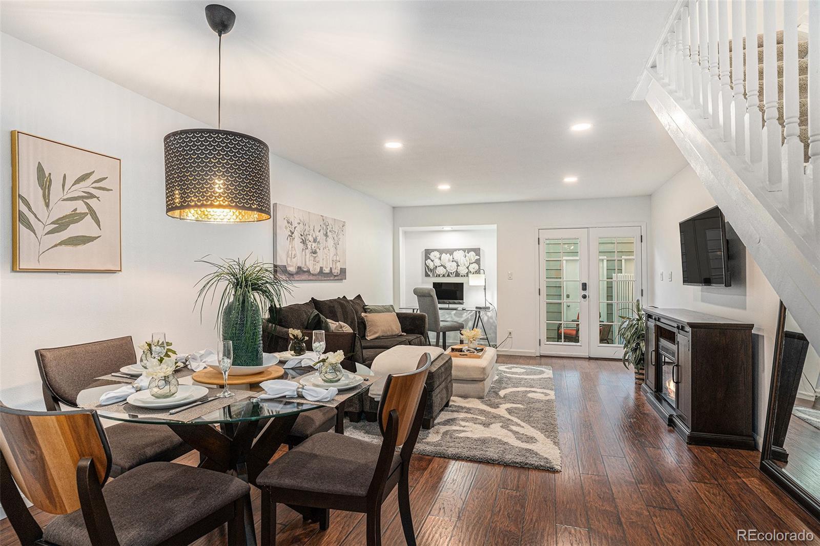 Photo of Listing #1528770