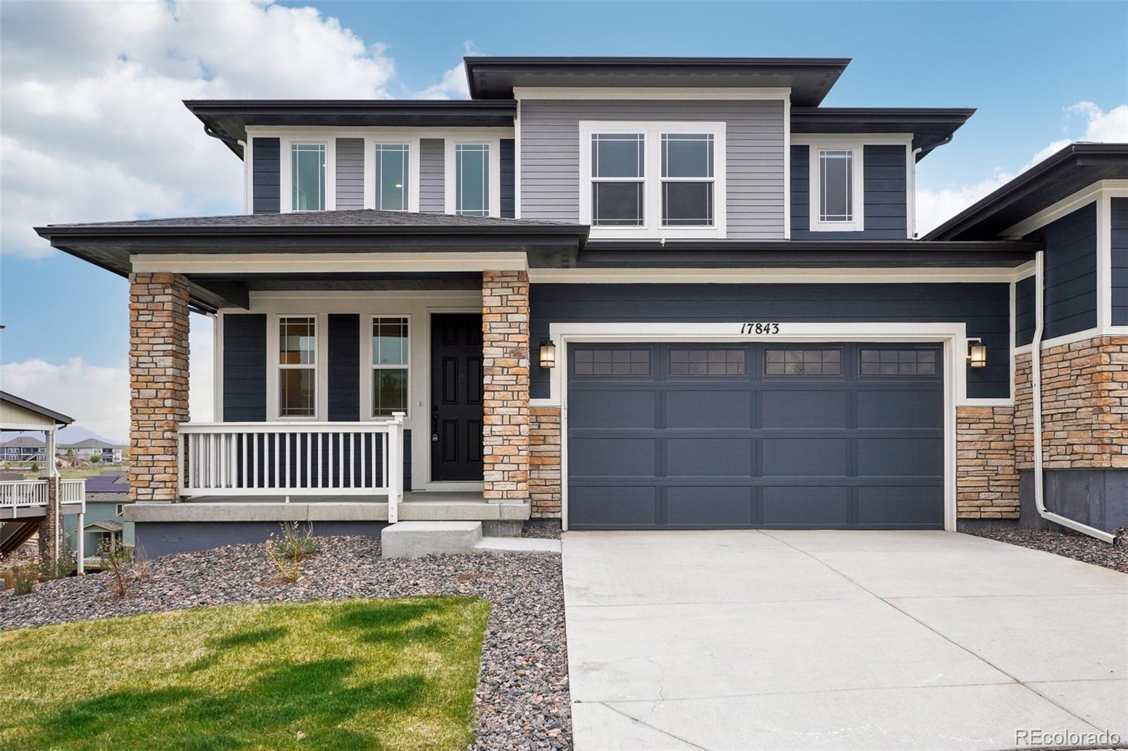 Photo of Listing #1532916