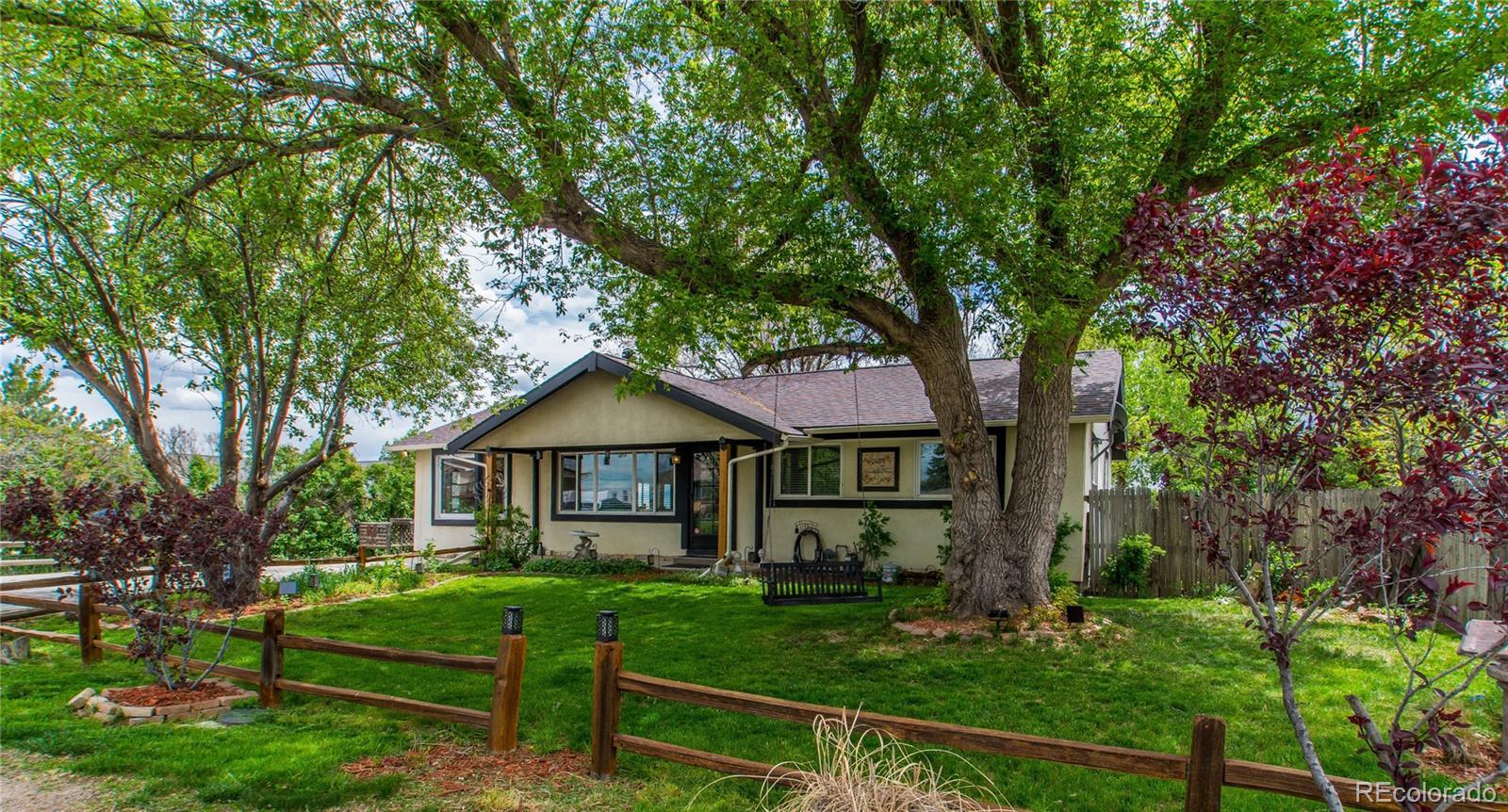 Photo of Listing #1557657