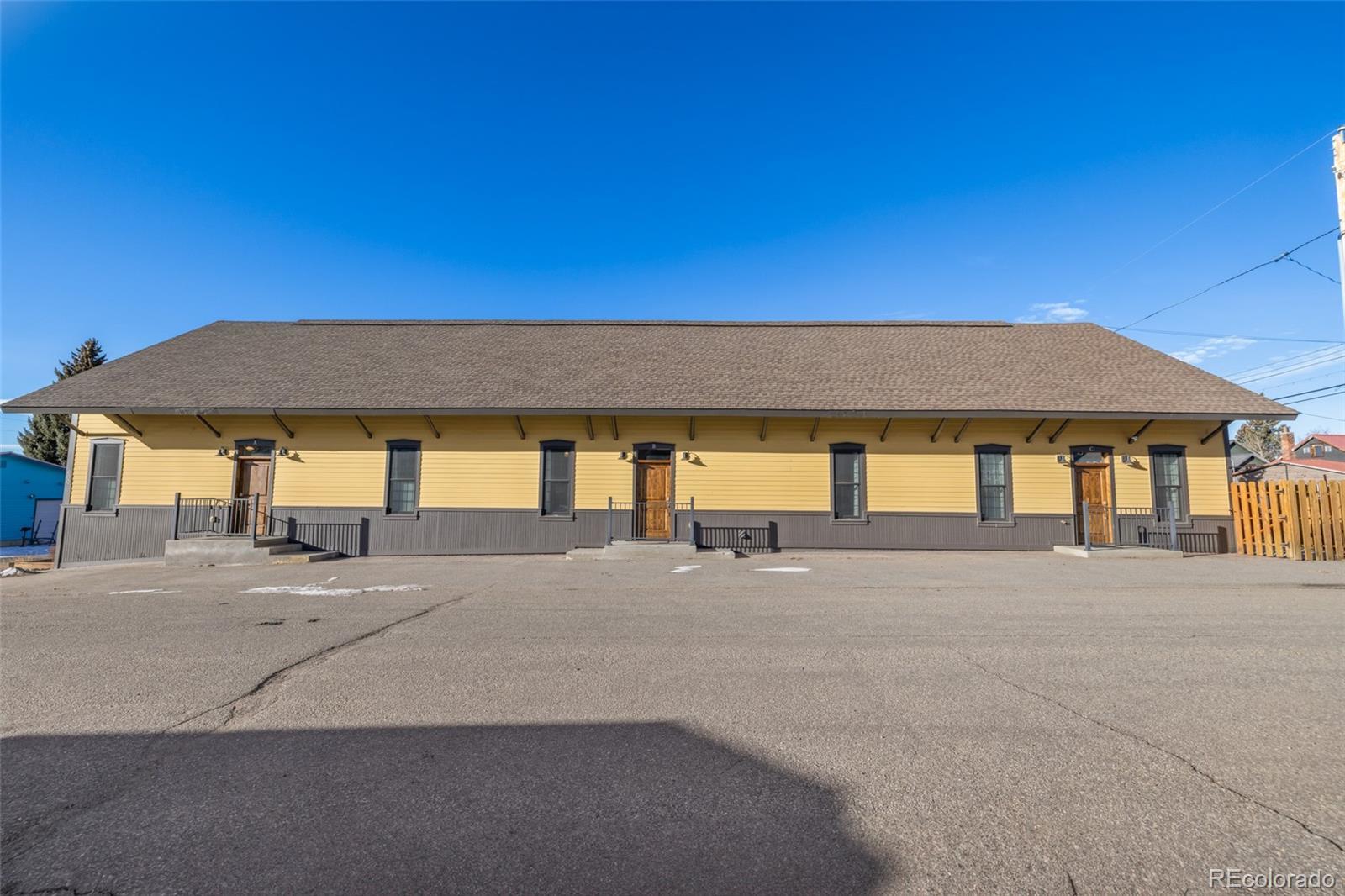 Photo of Listing #1560383