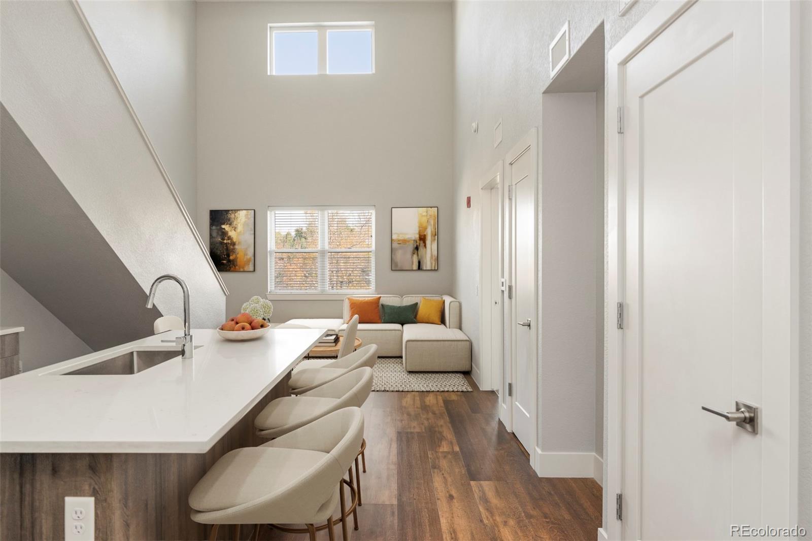 Photo of Listing #1560845