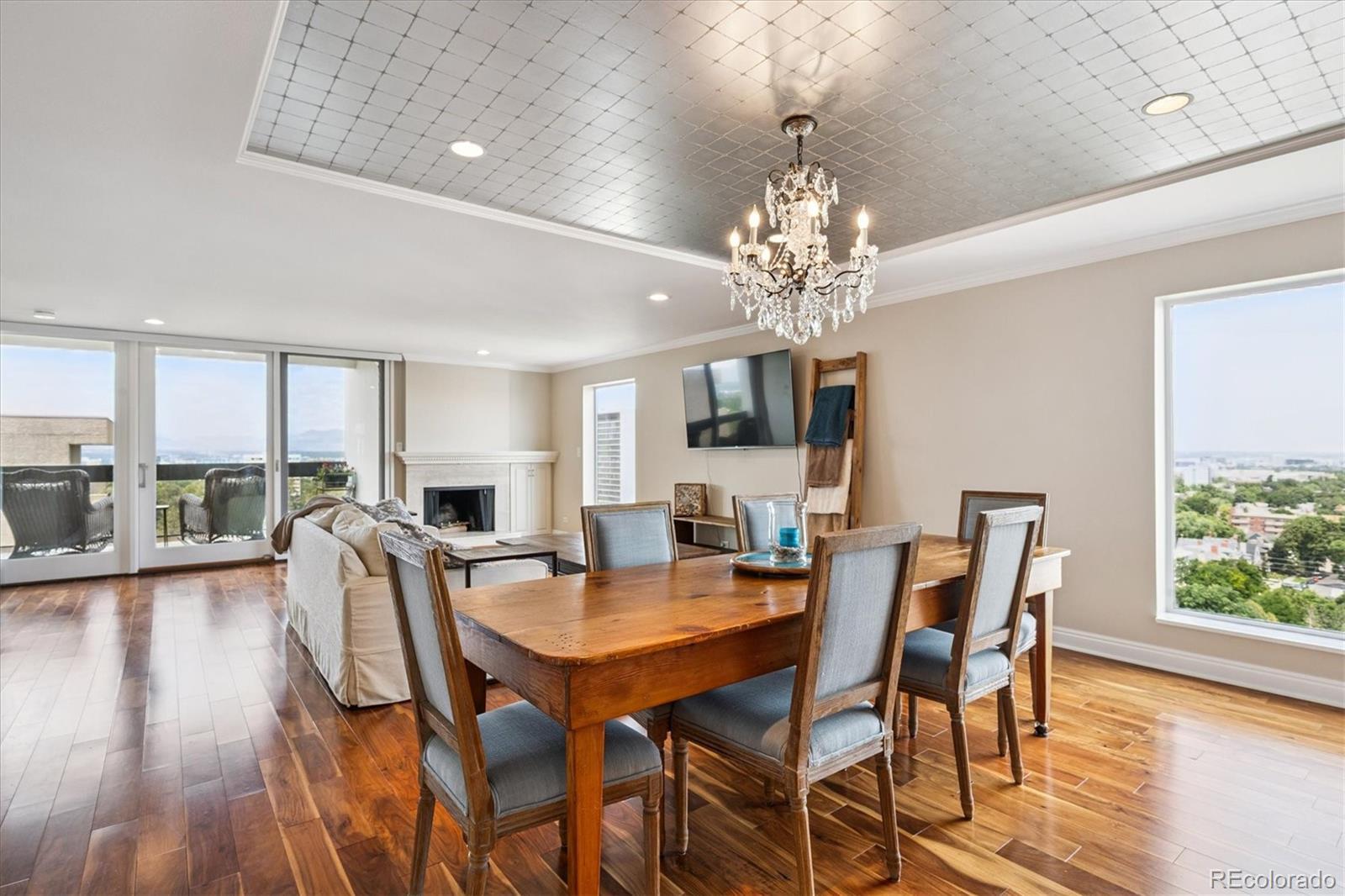 Photo of Listing #1561655