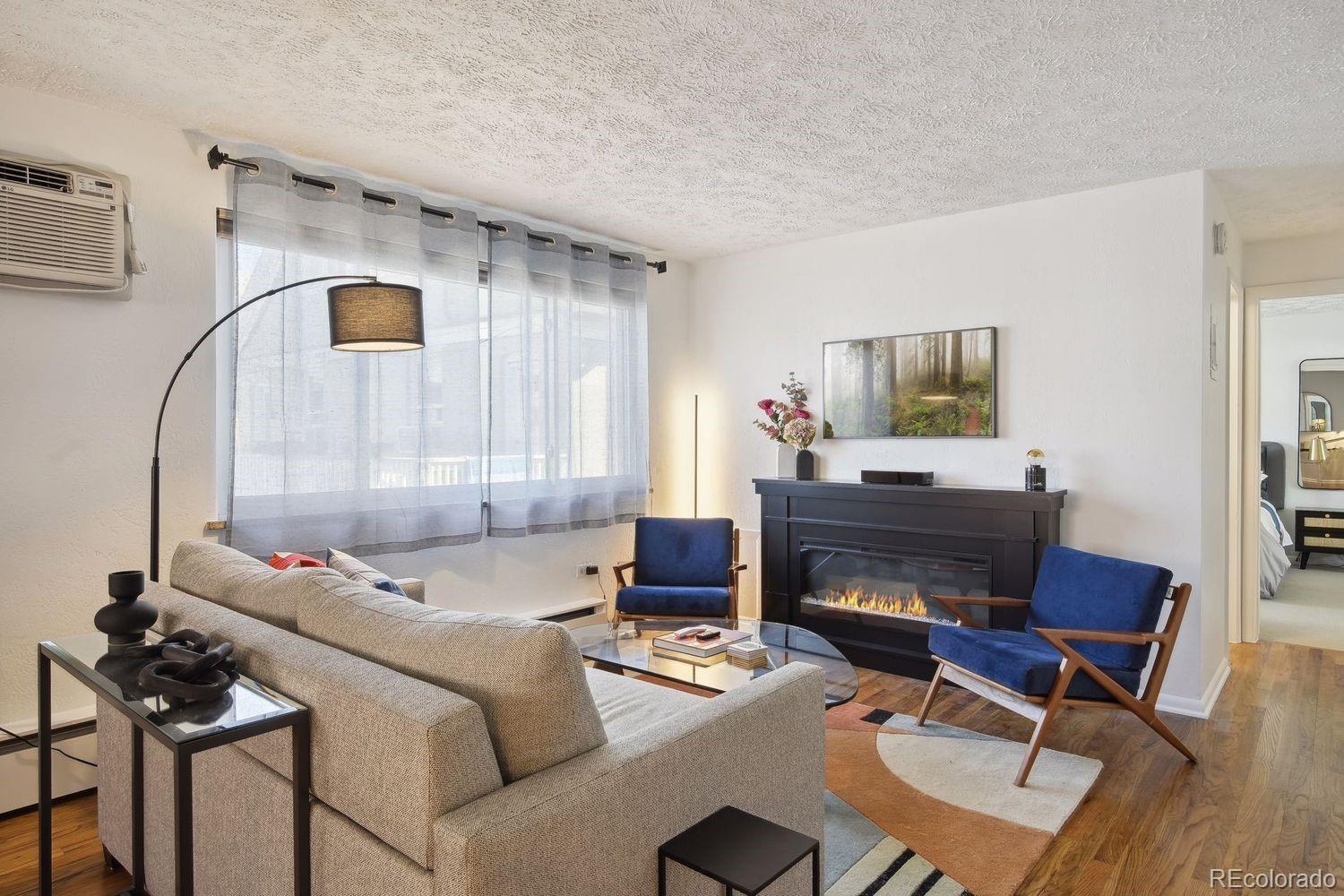 Photo of Listing #1567855