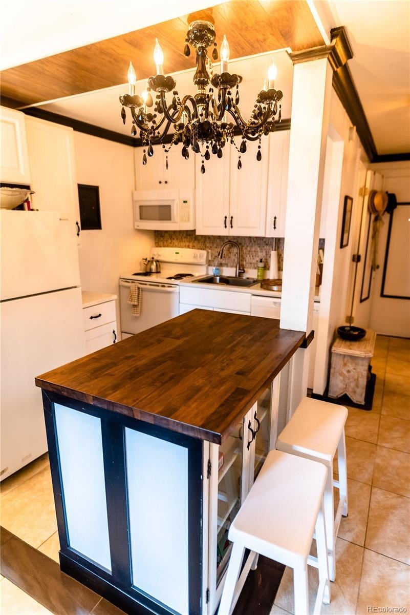 Photo of Listing #1580330