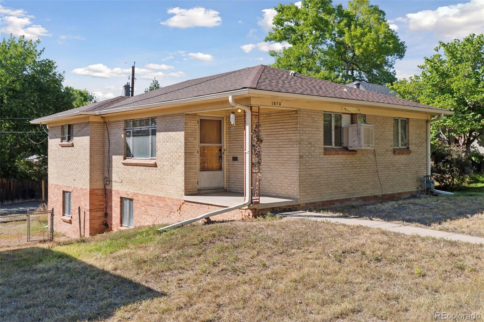 Photo of Listing #1581754