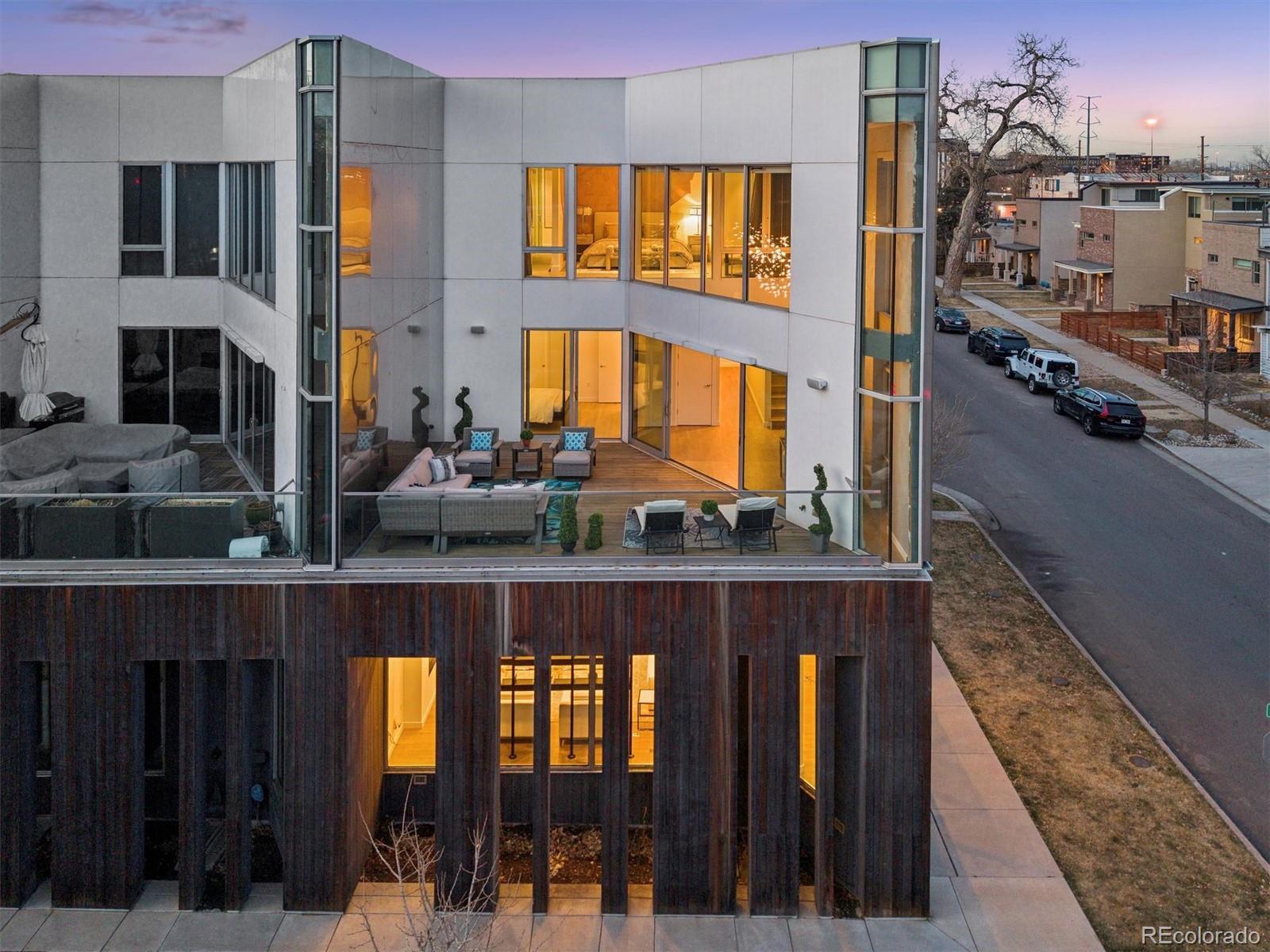 Photo of Listing #1583049