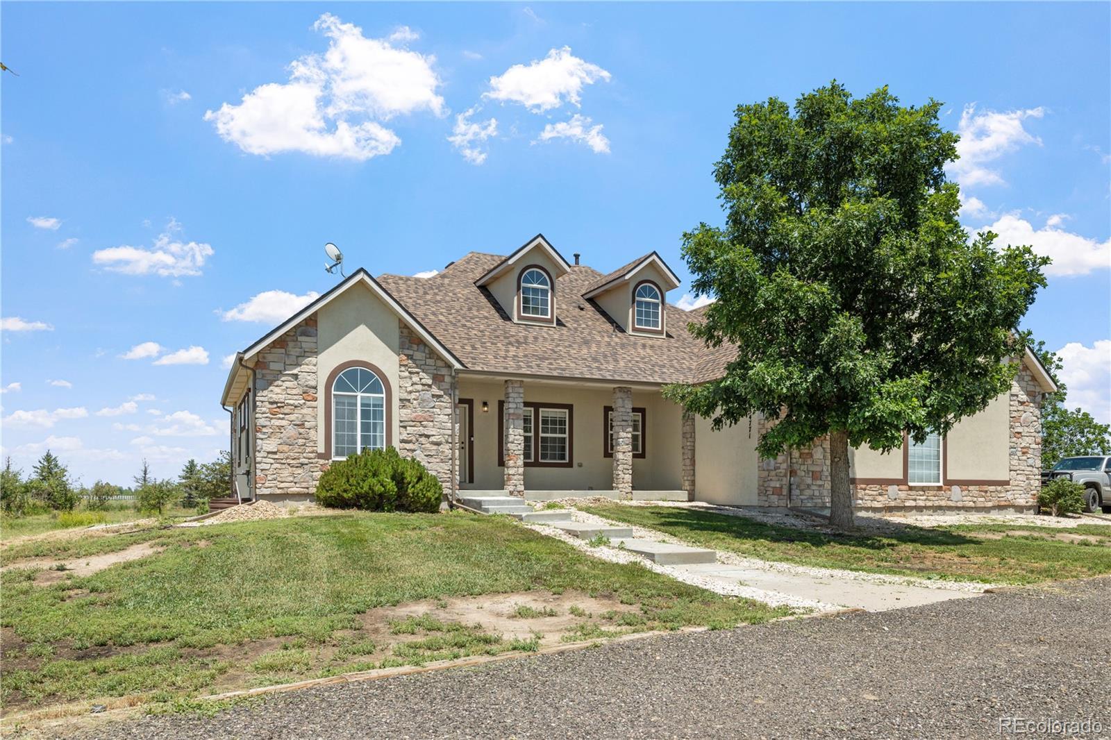Photo of Listing #1589033