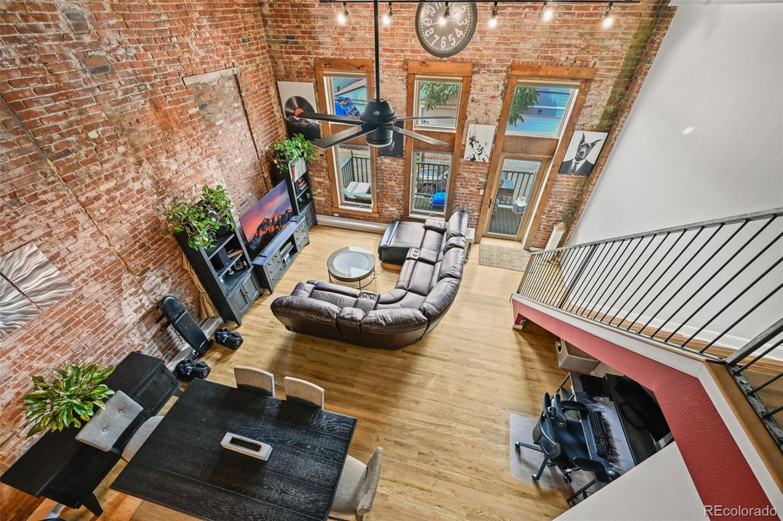 Photo of Listing #1592746