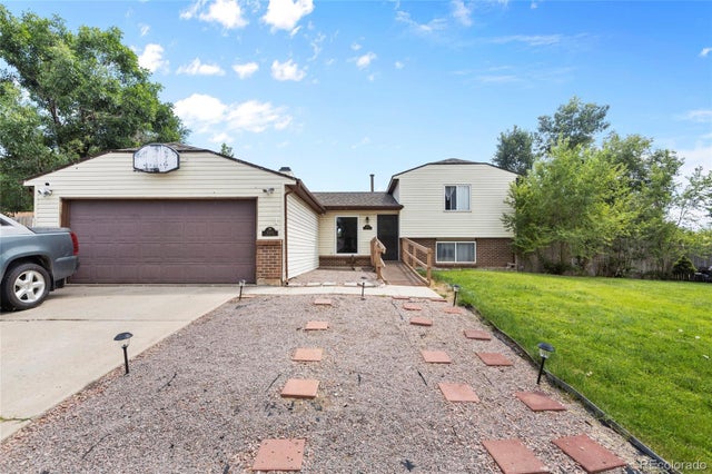 4584 Davenport Way, Denver