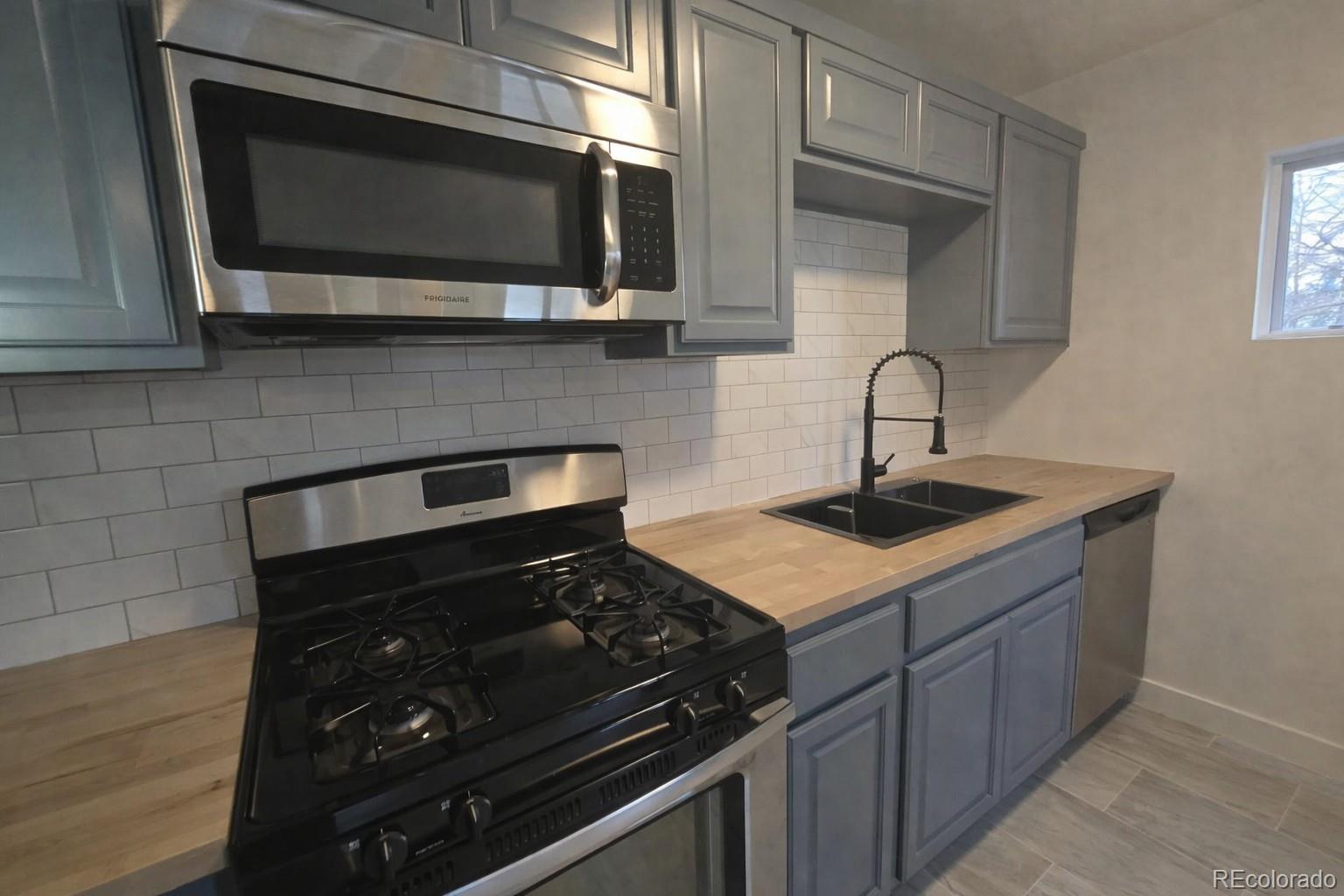 Photo of Listing #1606927