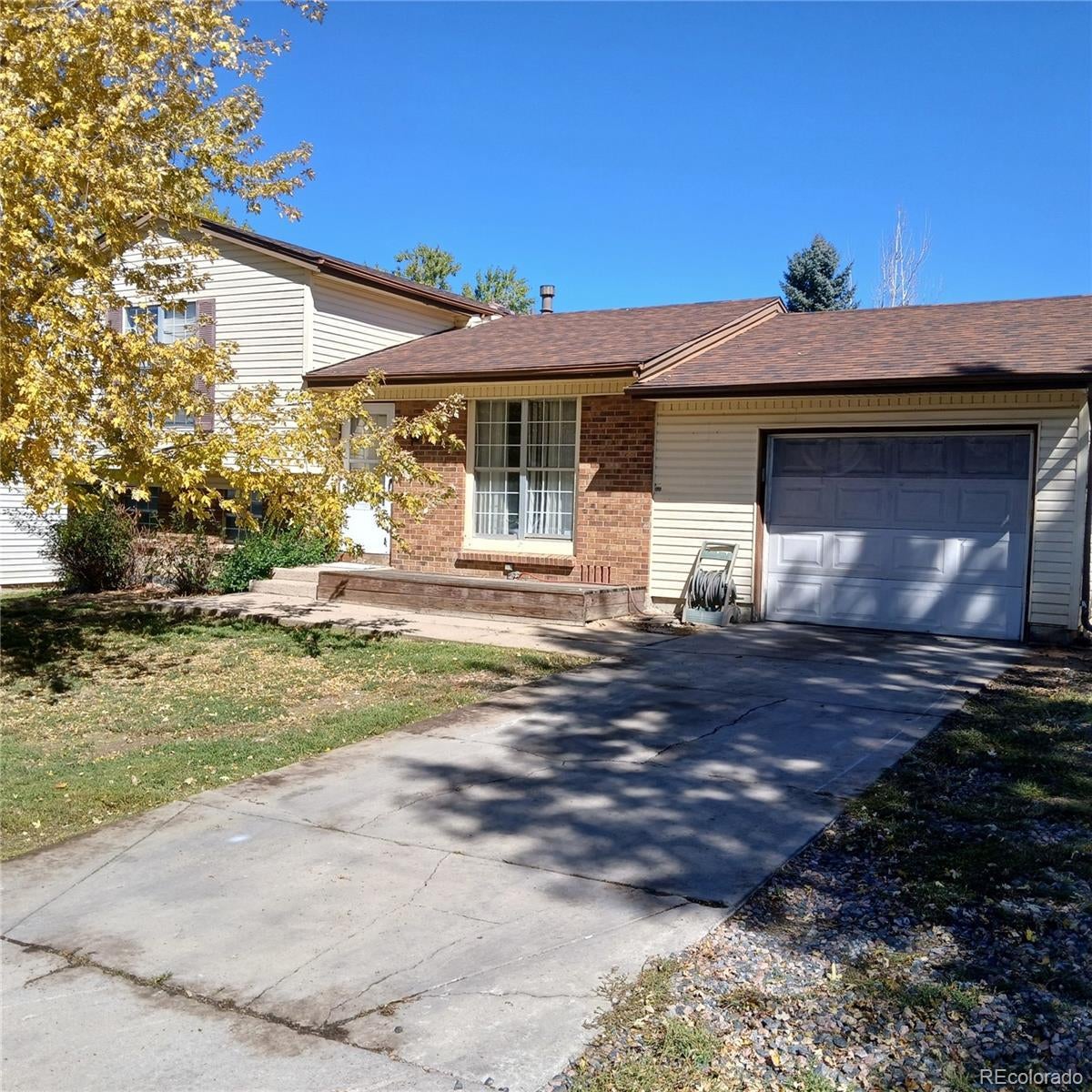 Photo of Listing #1624121