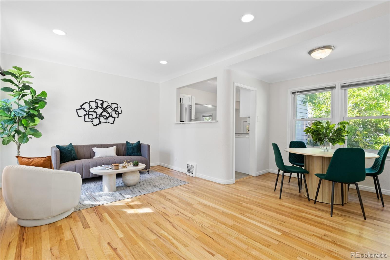 Photo of Listing #1628399