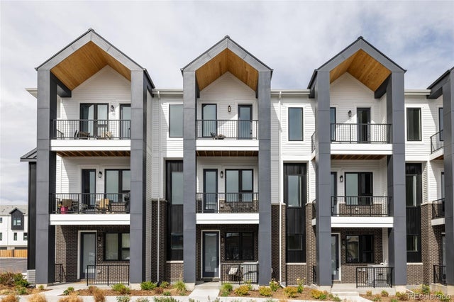 8280 E 36th Avenue 26, Denver