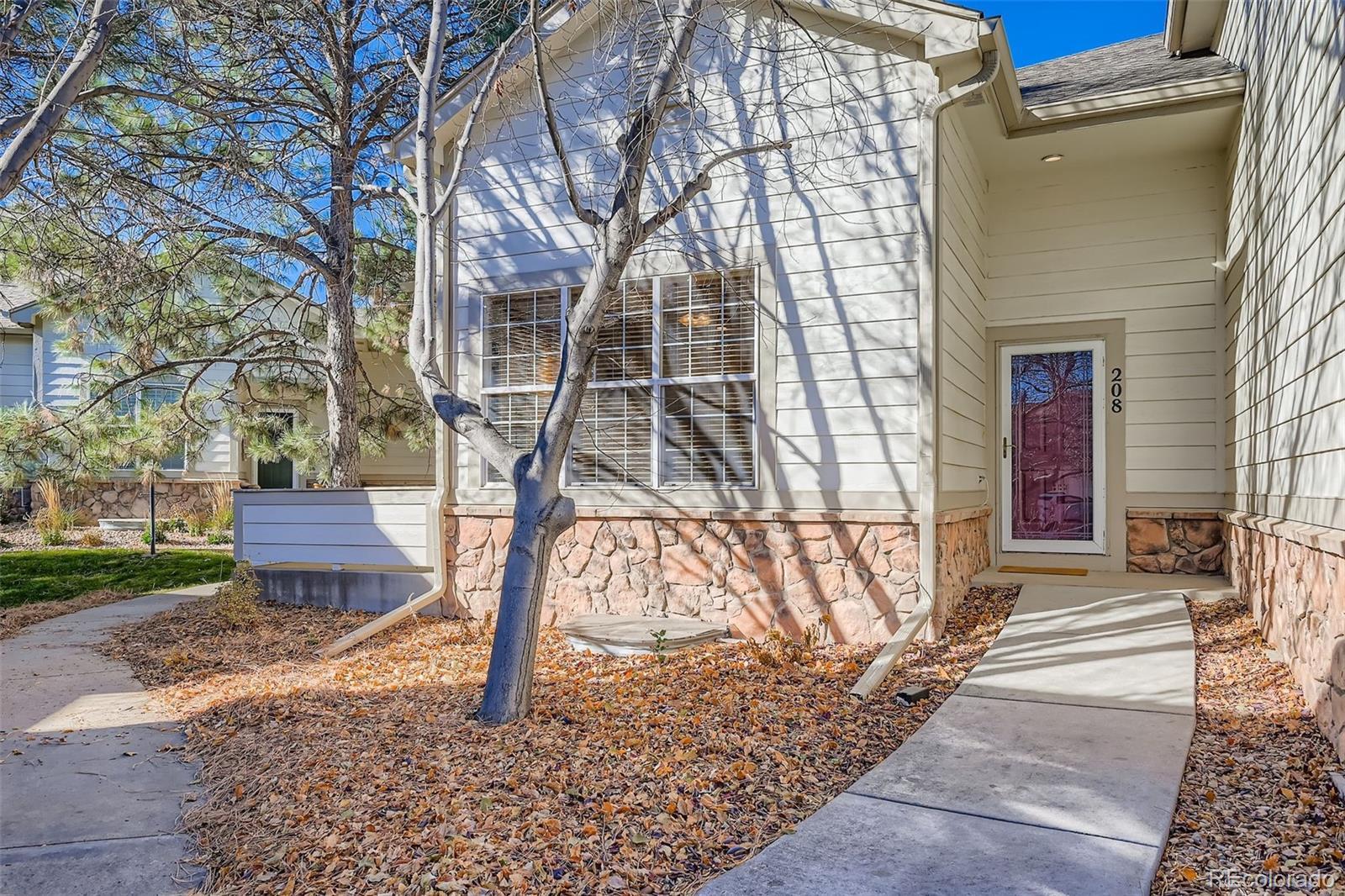 Photo of Listing #1652329