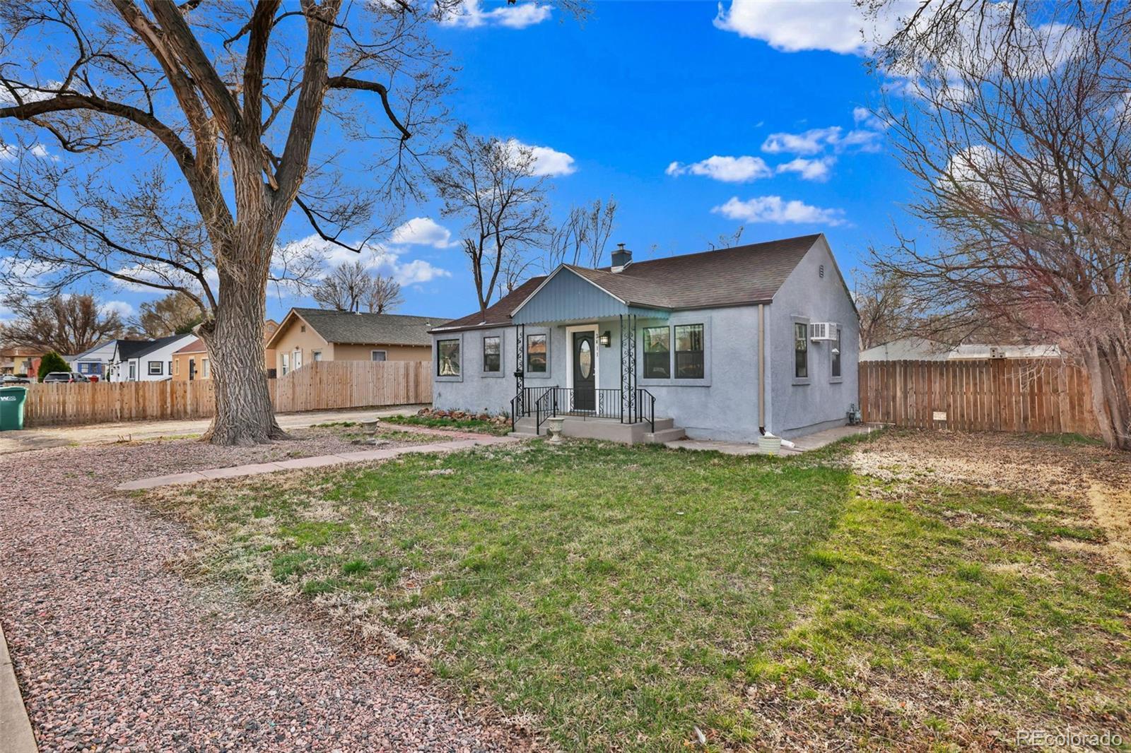 Photo of Listing #1676843