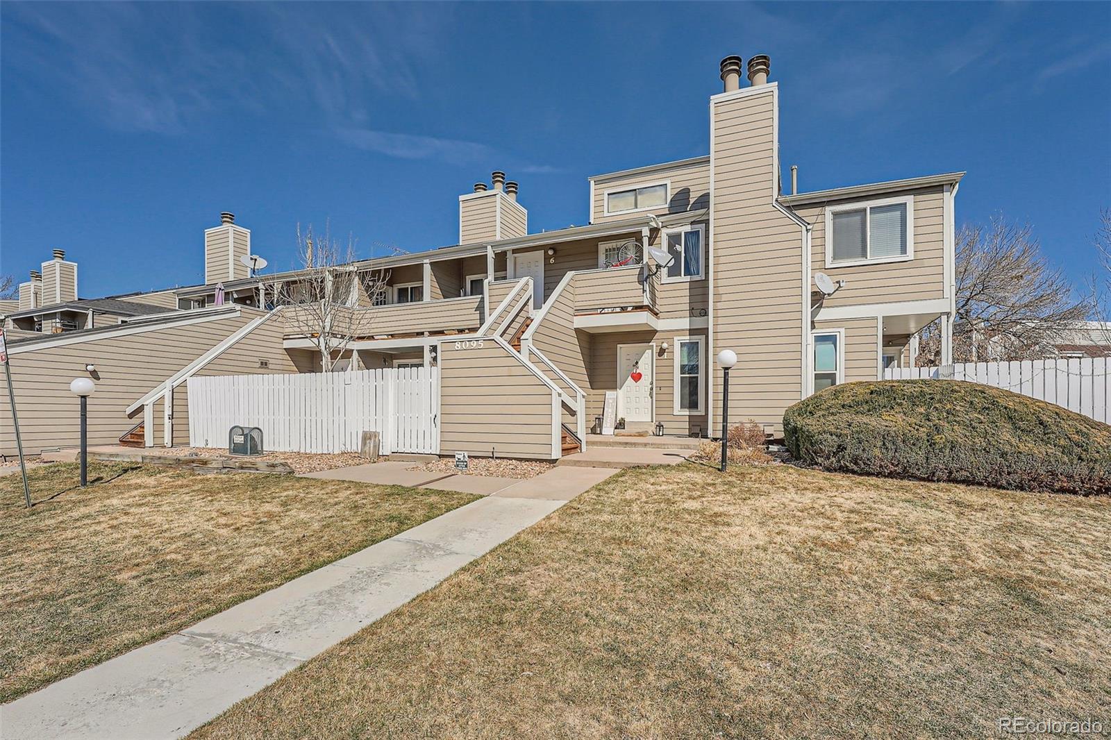 Photo of Listing #1688809