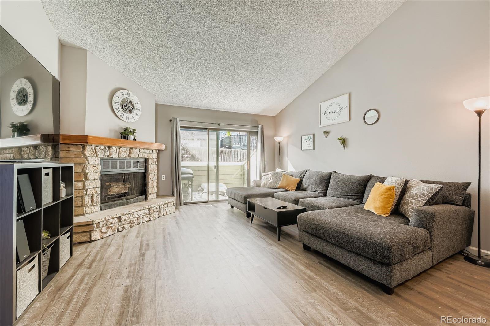 Photo of Listing #1690538