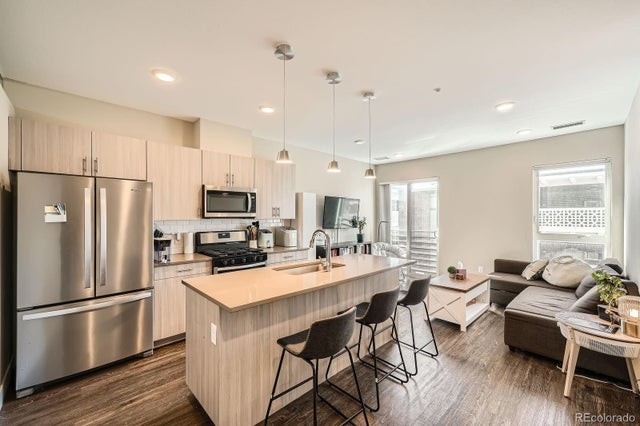 2374 S University Boulevard 204, Denver