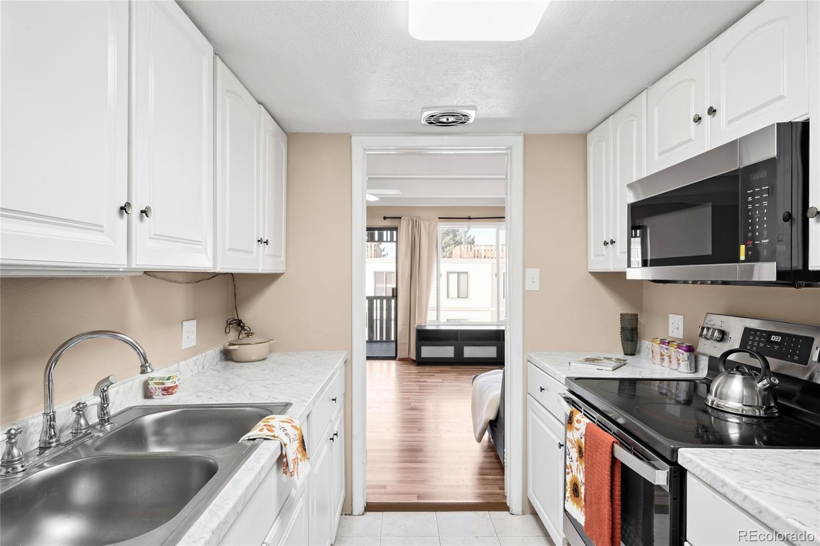 Photo of Listing #1723080