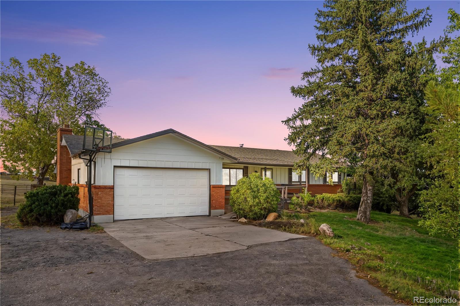 Photo of Listing #1728716