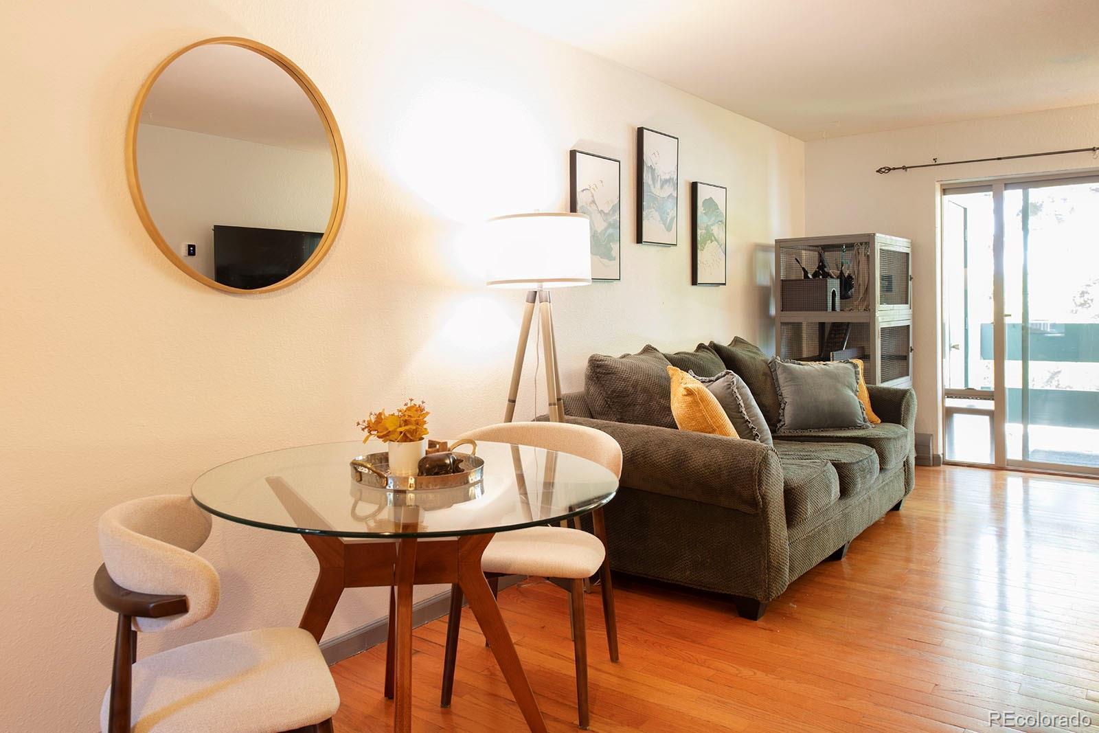 Photo of Listing #1734338