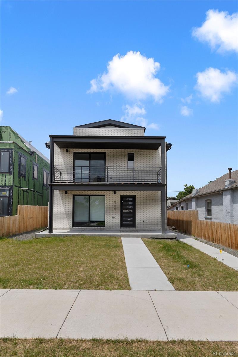 Photo of Listing #1740303