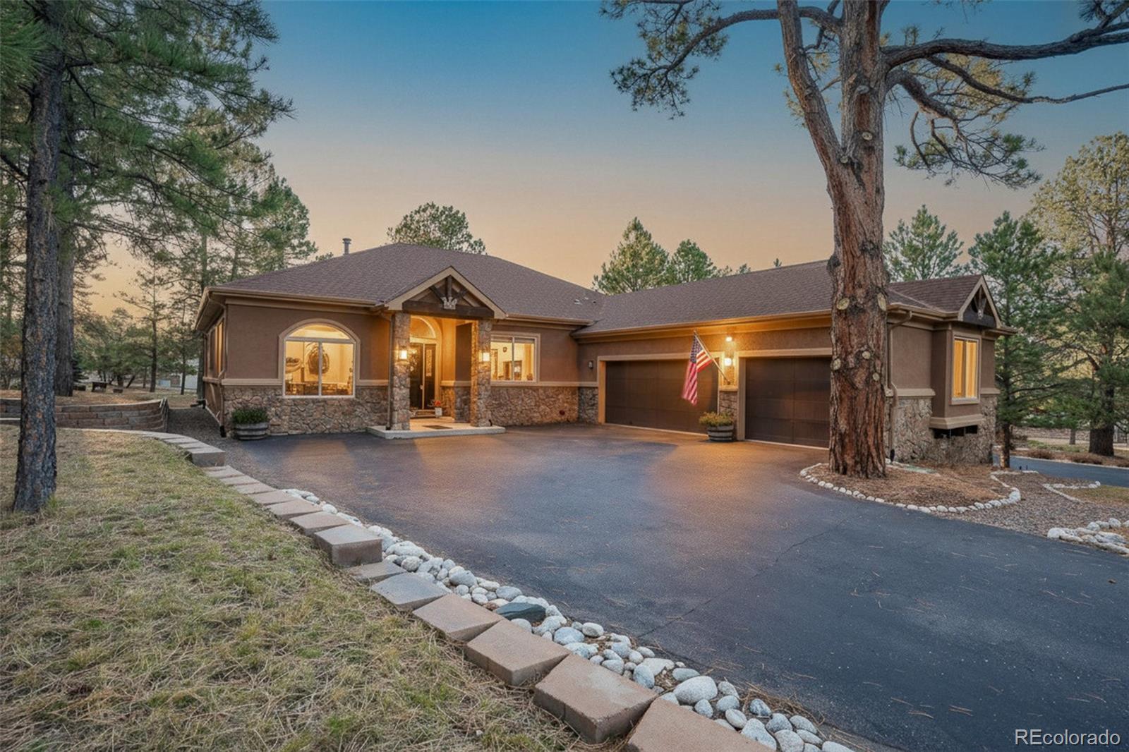 Photo of Listing #1747564