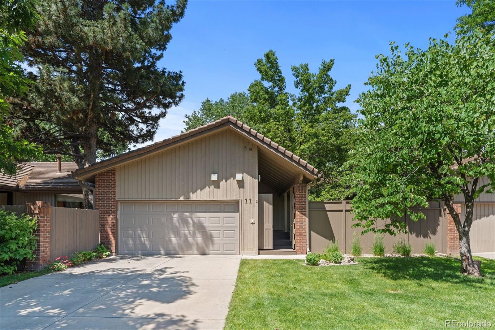 Photo of Listing #1751877