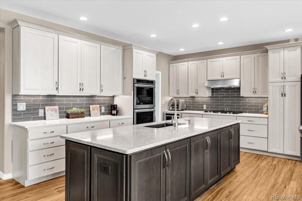 Photo of Listing #1772879