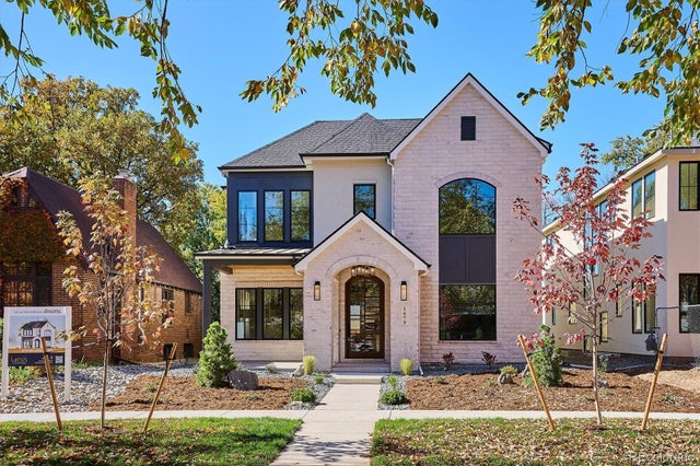 1679 Bellaire Street, Denver