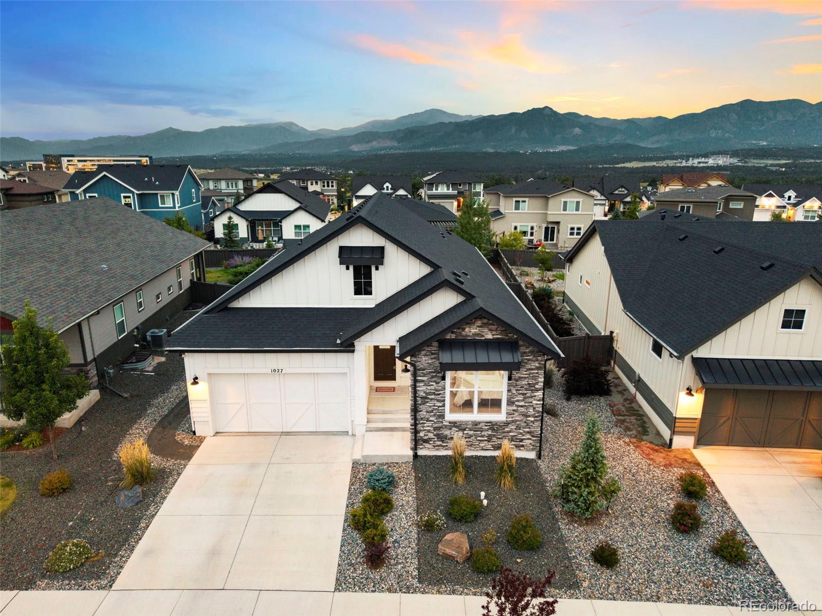 Photo of Listing #1788547