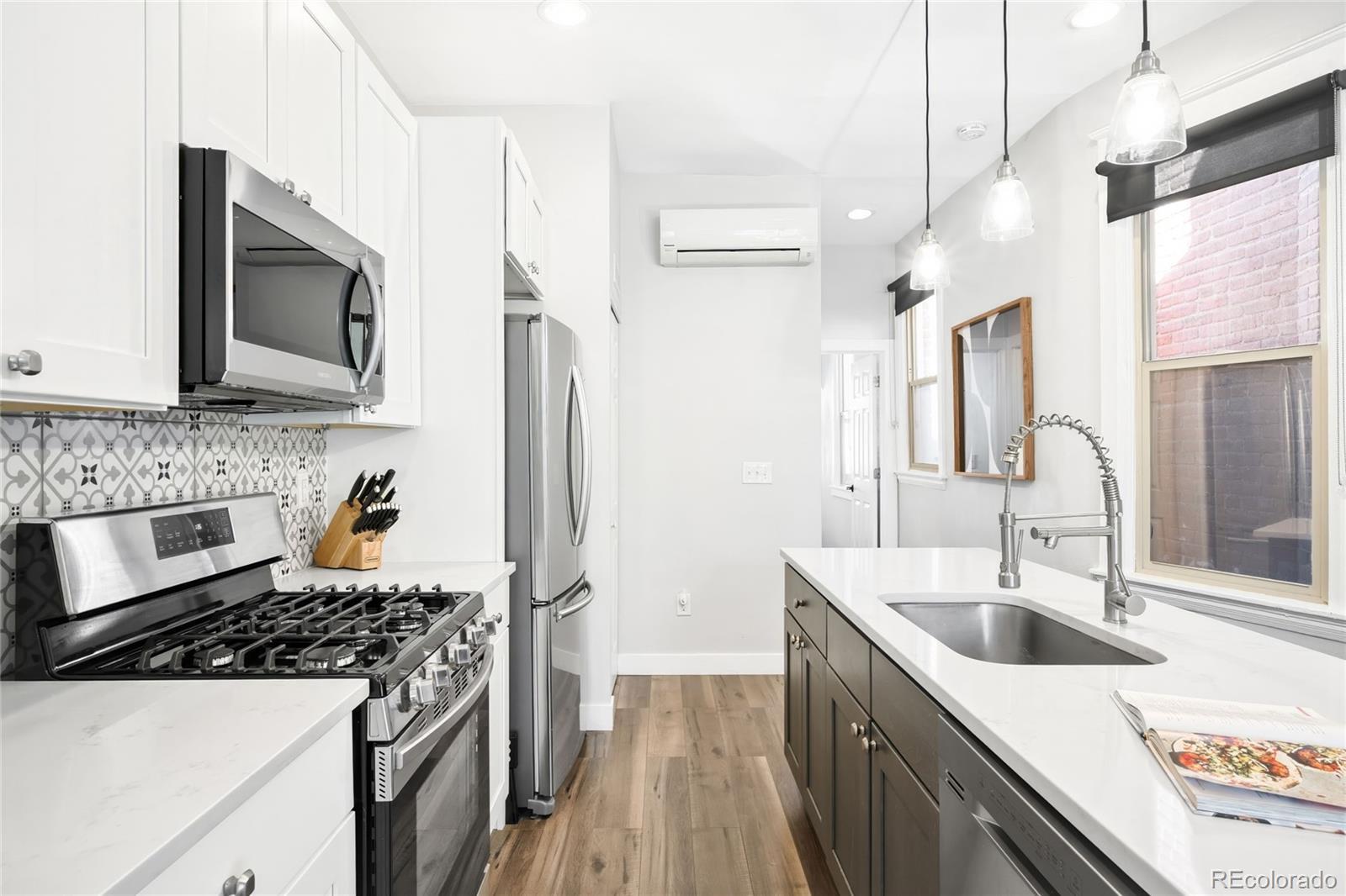 Photo of Listing #1794711