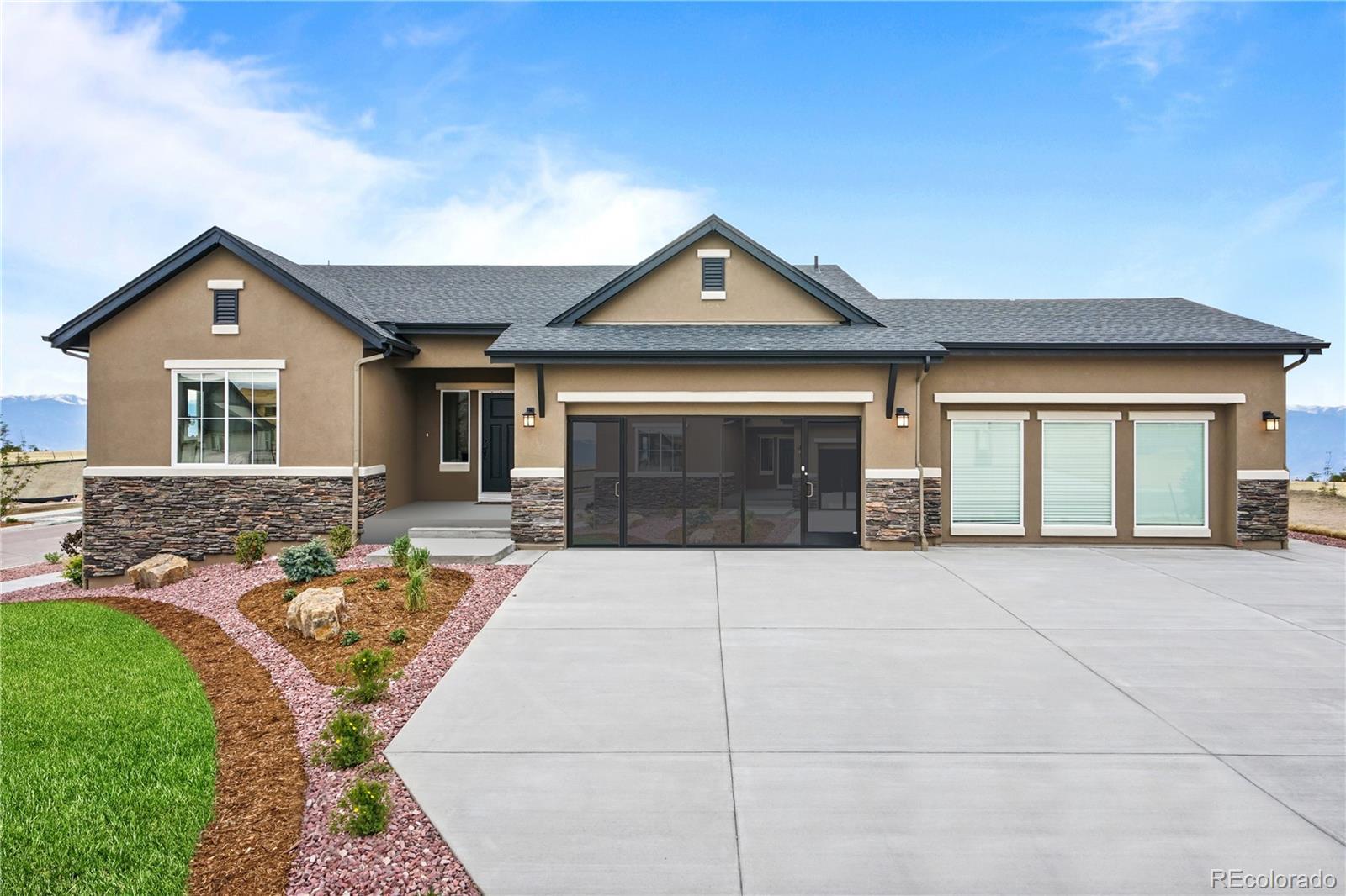 Photo of Listing #1801179